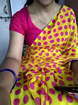 Snapshot of lovelygirl4567 chatting on 17, 2, 2026 lovelygirl4567 online show from 17, 2, 2026