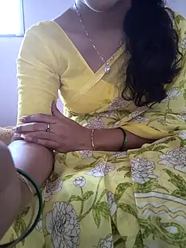 lovelygirl4567 online show from 6, 5, 2026