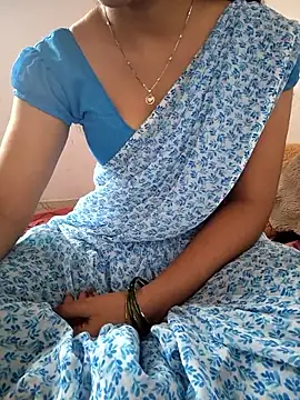 lovelygirl4567 online show from 18, 5, 2026