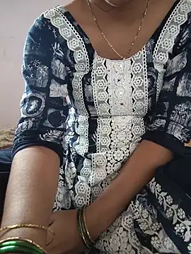 lovelygirl4567 online show from 23, 5, 2026