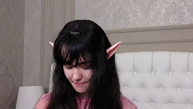 Little  Iris online show from 9, 3, 2025