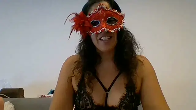couple-tuga online show from 16, 6, 2026