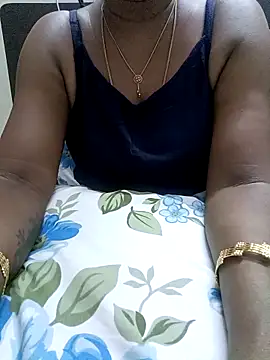 Snapshot of Tamil_Vishalini chatting on 6, 10, 2025 Tamil Vishalini online show from 6, 10, 2025