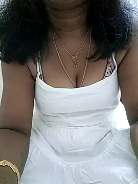 Snapshot of Tamil_Vishalini chatting on 10, 10, 2025 Tamil Vishalini online show from 10, 10, 2025