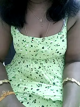 Snapshot of Tamil_Vishalini chatting on 22, 10, 2025 Tamil Vishalini online show from 22, 10, 2025