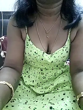 Snapshot of Tamil_Vishalini chatting on 5, 11, 2025 Tamil Vishalini online show from 5, 11, 2025