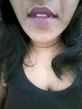 Snapshot of Tamil_Vishalini chatting on 1, 12, 2025 Tamil Vishalini online show from 1, 12, 2025