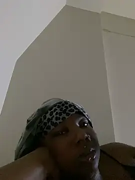 Snapshot of DamnBubbles chatting on 18, 1, 2025 DamnBubbles online show from 18, 1, 2025