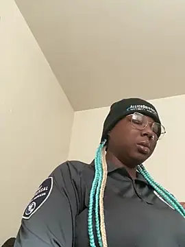 Snapshot of DamnBubbles chatting on 18, 1, 2025 DamnBubbles online show from 18, 1, 2025