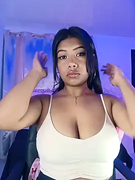 Snapshot of PaulaOrtiz_1 chatting on 30, 1, 2025 PaulaOrtiz 1 online show from 30, 1, 2025