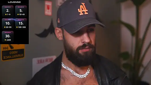 HairyRobxxx online show from 4, 11, 2025