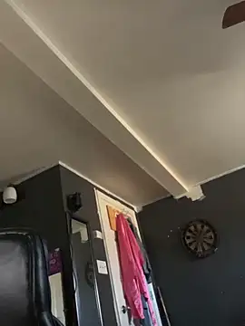 Snapshot of jerjenn chatting on 10, 4, 2026 jerjenn online show from 10, 4, 2026