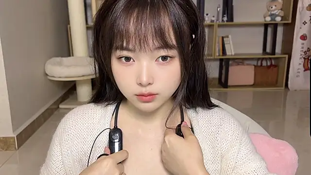 Chenjing0 online show from 9, 10, 2025