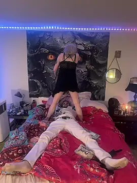 Snapshot of damselaintstressn chatting on 7, 10, 2025 damselaintstressn online show from 7, 10, 2025