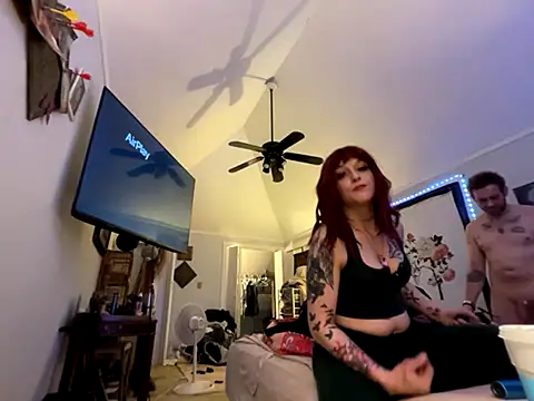 Snapshot of damselaintstressn chatting on 7, 11, 2025 damselaintstressn online show from 7, 11, 2025