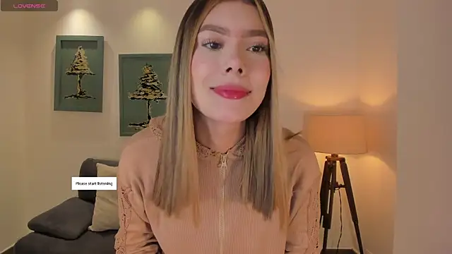 Snapshot of NiaSalvatore chatting on 20, 5, 2026 NiaSalvatore online show from 20, 5, 2026