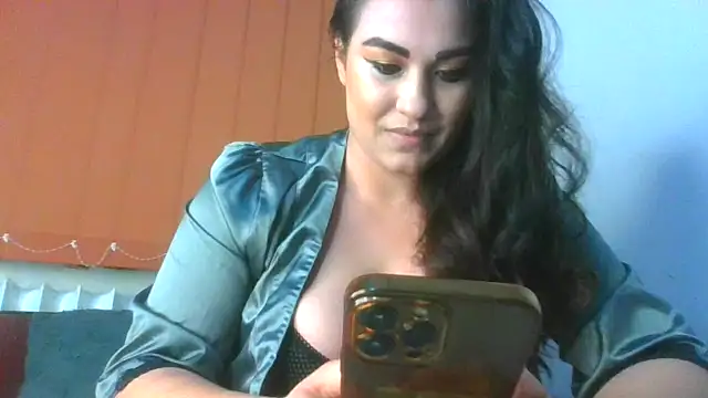 Snapshot of TheTopSecret chatting on 30, 11, 2025 TheTopSecret online show from 30, 11, 2025