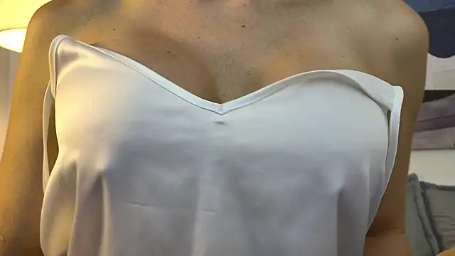 karina warthon online show from 3, 3, 2025