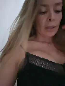 karina warthon online show from 12, 11, 2025