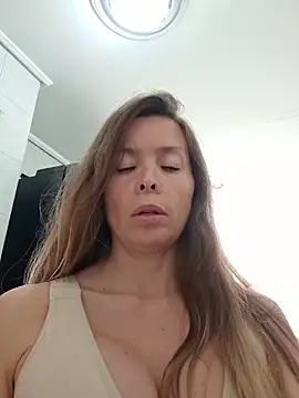 karina warthon online show from 13, 5, 2026