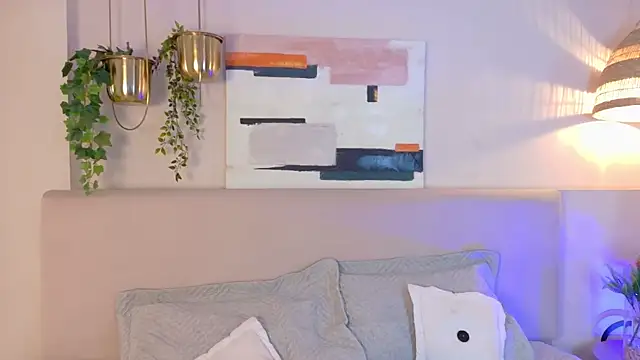 Snapshot of AbieHills chatting on 12, 11, 2025 AbieHills online show from 12, 11, 2025