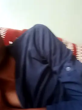 Abony femboy online show from 1, 10, 2025