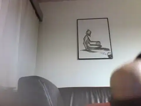 horndude187187 online show from 4, 1, 2025