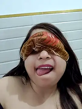 Snapshot of shreya1765 chatting on 31, 1, 2025 shreya1765 online show from 31, 1, 2025