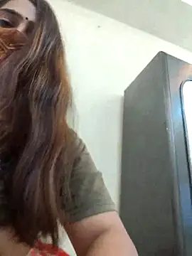 shreya1765 online show from 21, 9, 2025