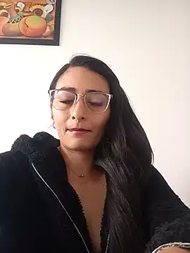 BELLA--26 online show from 11, 1, 2025