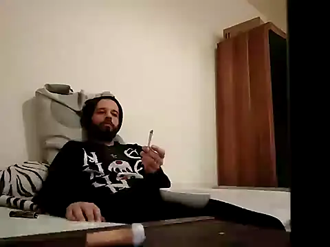 Snapshot of calacalacala chatting on 7, 1, 2025 calacalacala online show from 7, 1, 2025
