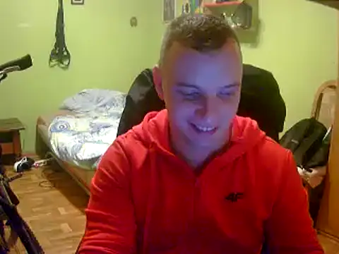 szymoneztra online show from 2, 1, 2025