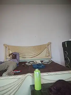 Snapshot of MAGNETICDADDY8 chatting on 30, 9, 2025 MAGNETICDADDY8 online show from 30, 9, 2025