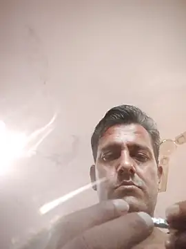 Snapshot of MAGNETICDADDY8 chatting on 19, 10, 2025 MAGNETICDADDY8 online show from 19, 10, 2025