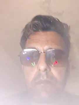 Snapshot of MAGNETICDADDY8 chatting on 25, 10, 2025 MAGNETICDADDY8 online show from 25, 10, 2025