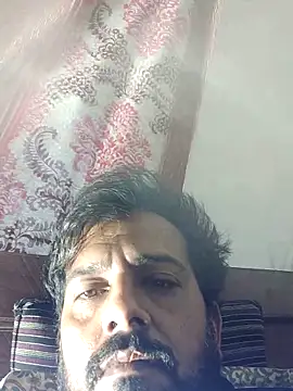 MAGNETICDADDY8 online show from 14, 12, 2025