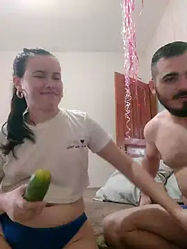 Snapshot of camillebr chatting on 17, 2, 2025 camillebr online show from 17, 2, 2025