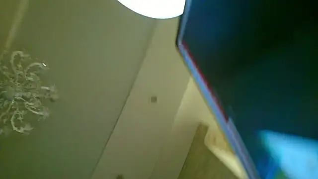 Evelyn Mooree online show from 15, 2, 2025