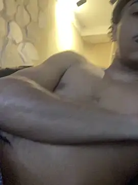 Snapshot of DobyingSulfur chatting on 24, 10, 2025 DobyingSulfur online show from 24, 10, 2025