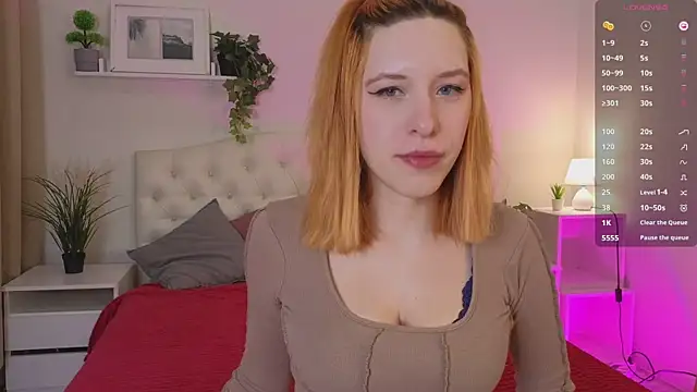 Mikka Blush online show from 26, 2, 2025