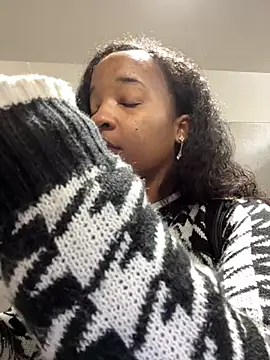 lunalustycumslut online show from 22, 2, 2025