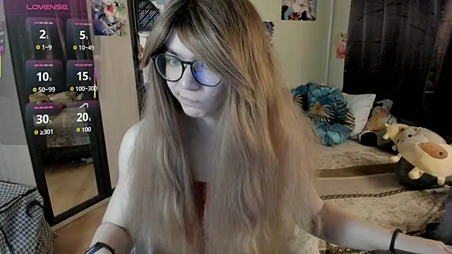 Snapshot of alexiamaleax chatting on 13, 4, 2026 alexiamaleax online show from 13, 4, 2026