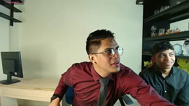 twinkmilk  online show from 8, 1, 2025