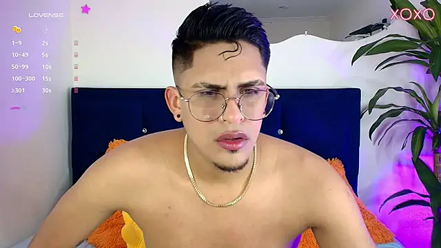 twinkmilk  online show from 20, 1, 2025