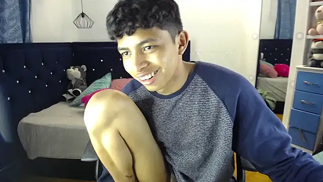 twinkmilk  online show from 19, 3, 2025