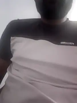 Snapshot of akshaybaroda chatting on 30, 11, 2025 akshaybaroda online show from 30, 11, 2025