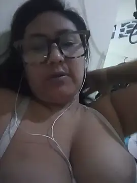 Snapshot of acuarela chatting on 23, 1, 2025 acuarela online show from 23, 1, 2025