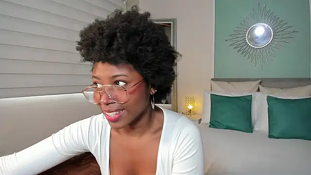 violeta ruiz  online show from 5, 2, 2025