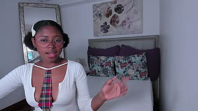 violeta ruiz  online show from 20, 2, 2025