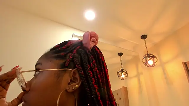 violeta ruiz  online show from 16, 3, 2025